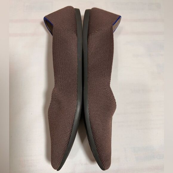 Rothy's The Point Ballet Flats Sleek Minimalist Design Size 9 1/2 - Picture 4 of 9